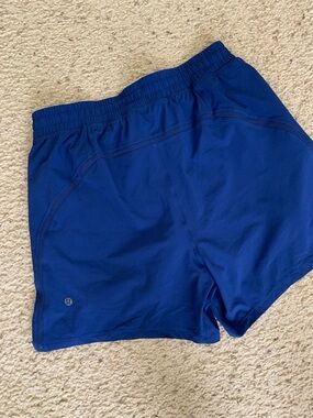 Lululemon Pace breaker shorts 5”